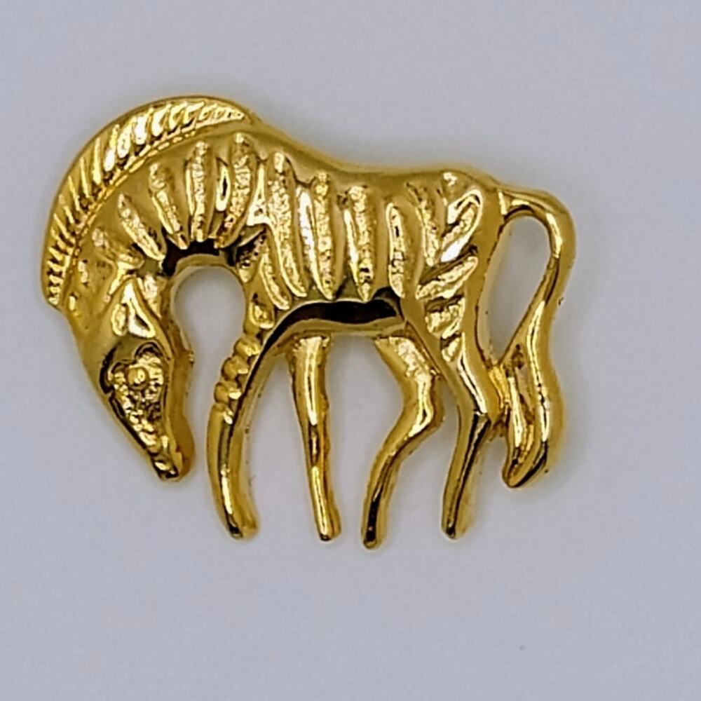 Vintage Zebra Brooch Gold Tone